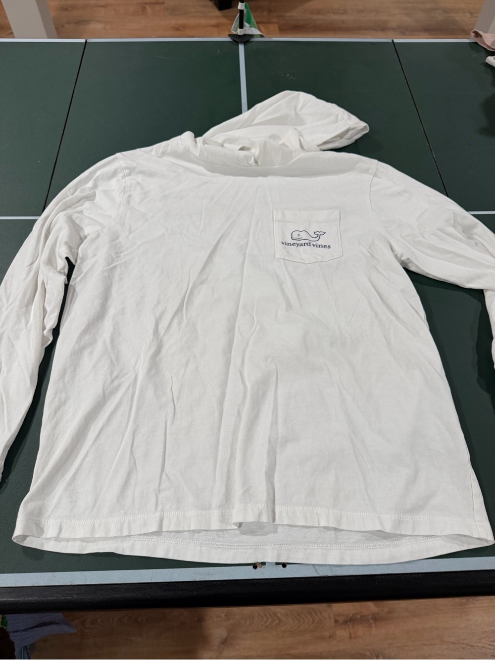 Vineyard Vines White Long-Sleeve Pocket Hoodie